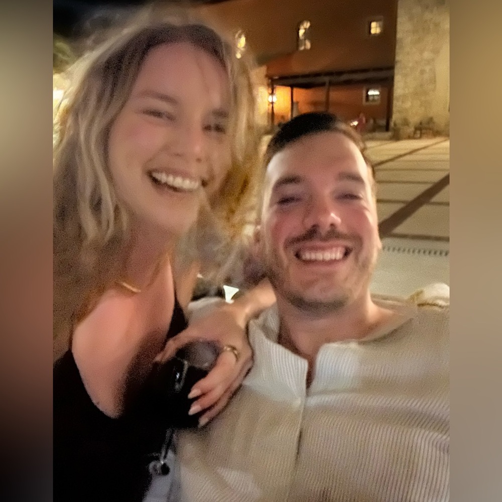 Kara is LIVE! - Picture 4 of 10